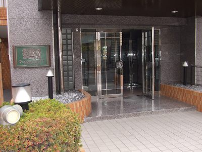 ライオンズマンション西千石の外観写真