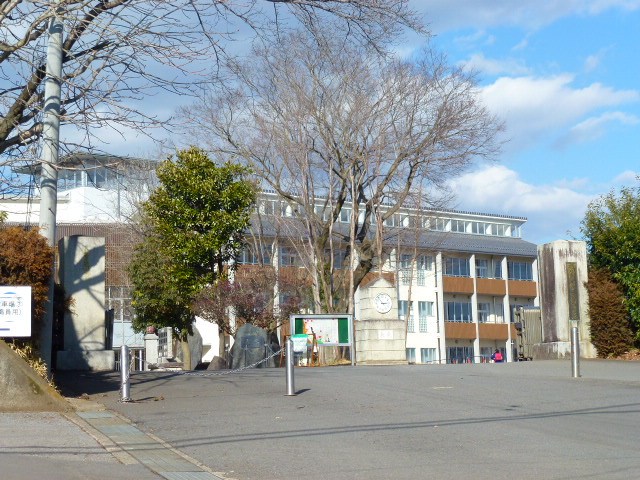 小学校　真岡市立真岡小学校（小学校）まで1800m