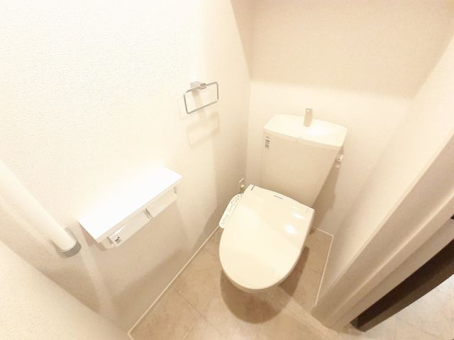 【サニーヒルハウスIIのトイレ】