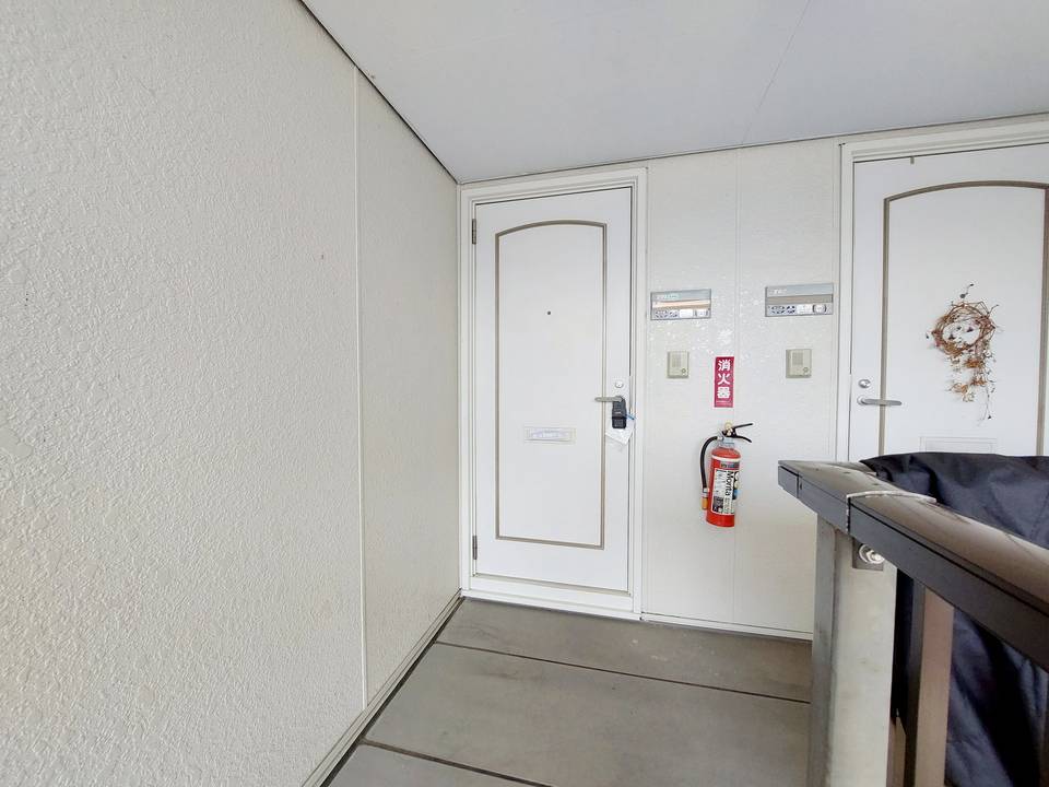 エントランス　アプローチ