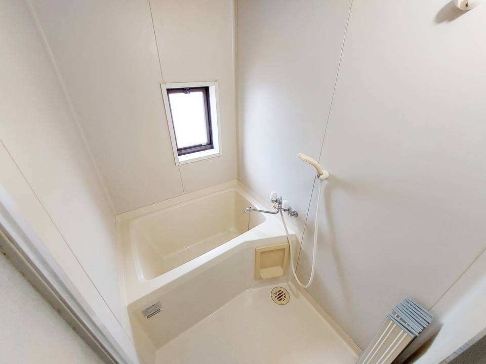 バス・シャワールーム　浴室