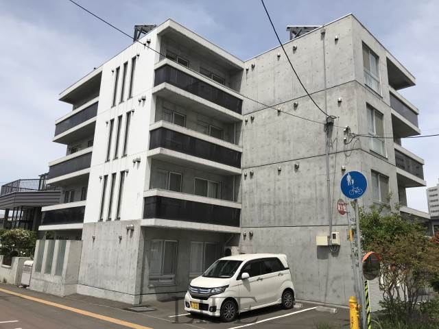 アメニティ新札幌の建物外観