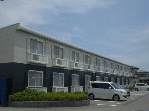 バルコニー　備品や設備仕様は号室により異なります。現地をご確認下さい。