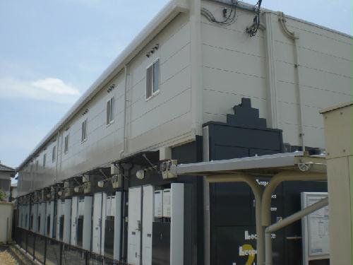 玄関　備品や設備仕様は号室により異なります。現地をご確認下さい。