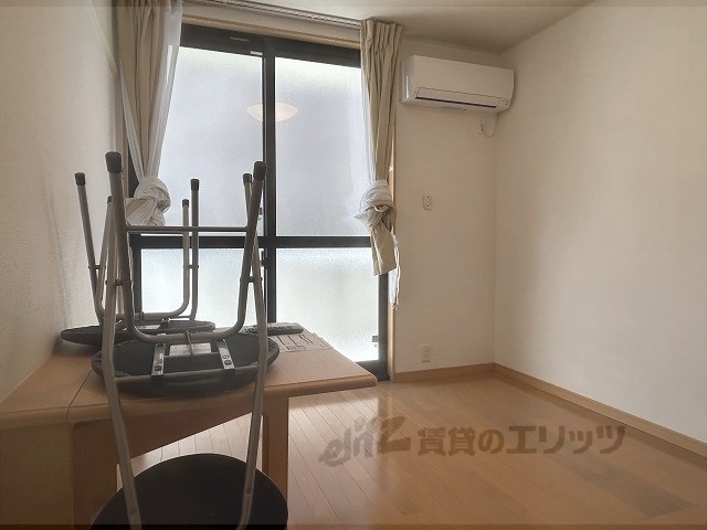 居室・リビング　洋室