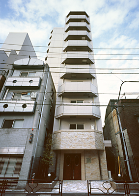 文京区湯島のマンションの建物外観