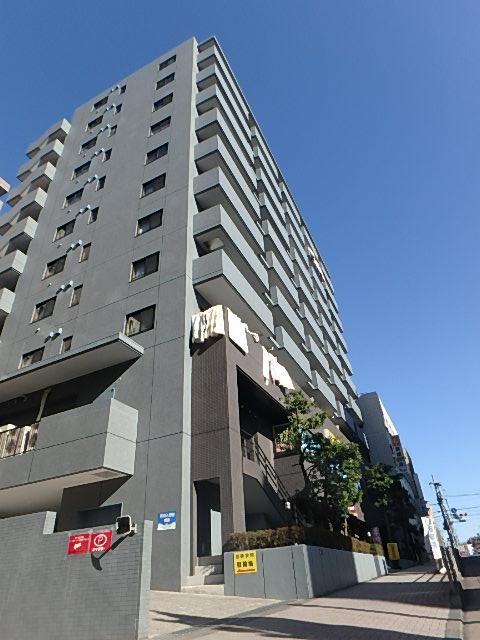 藤沢市南藤沢のマンションの建物外観