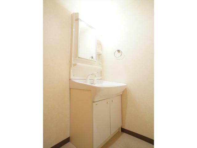 洗面設備　※同物件別部屋です。