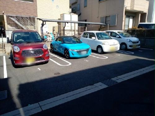 【クレイノグリーンミズホの駐車場】