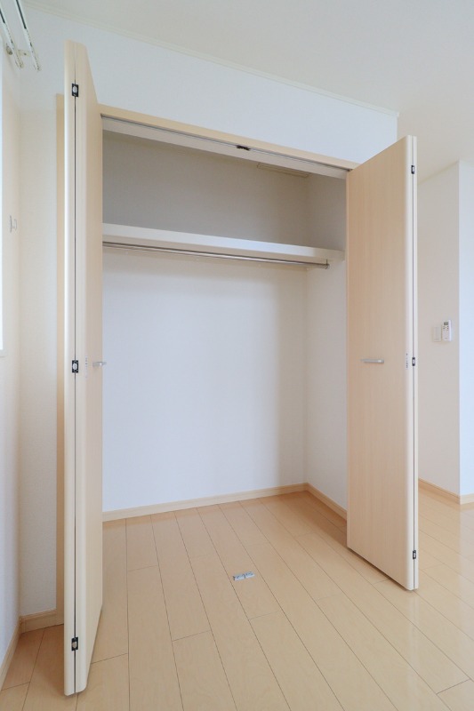 収納　図面と現状に相違がある場合には現状を優先