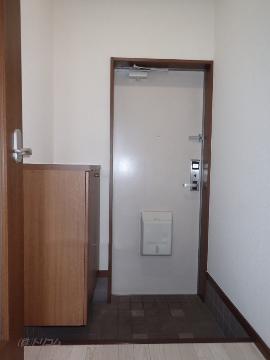 玄関　玄関（イメージ）