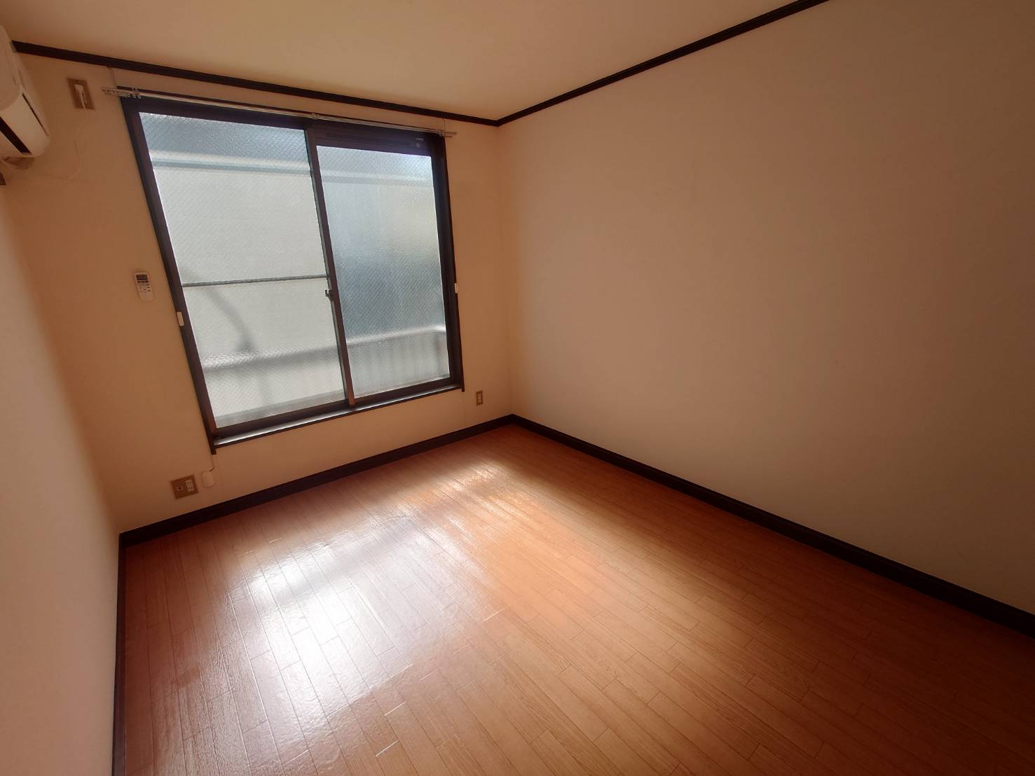 居室・リビング　洋室6帖