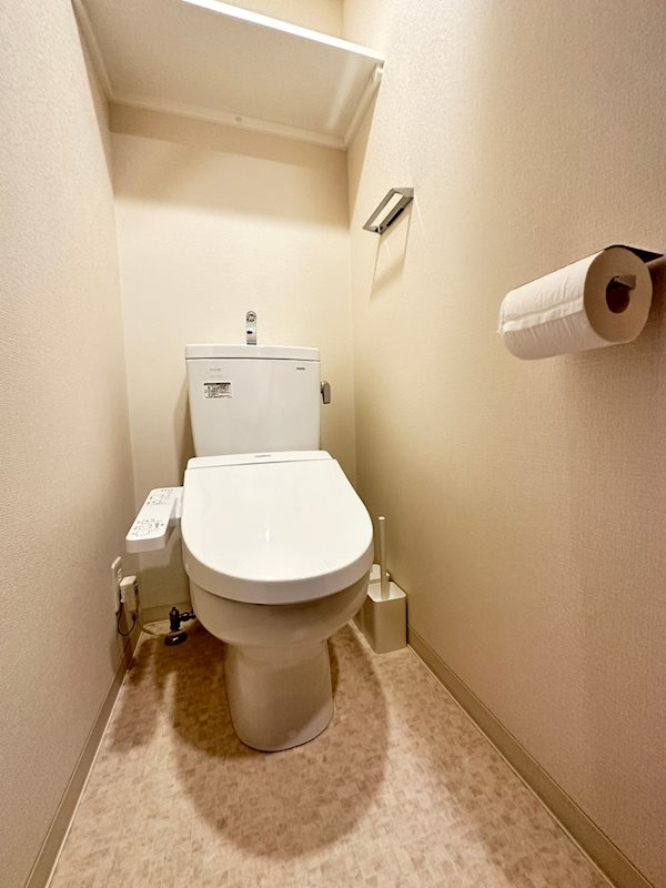 プレサンス新神戸駅前のトイレ写真