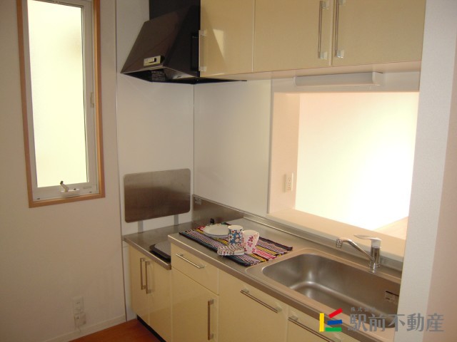 キッチン　別部屋写真