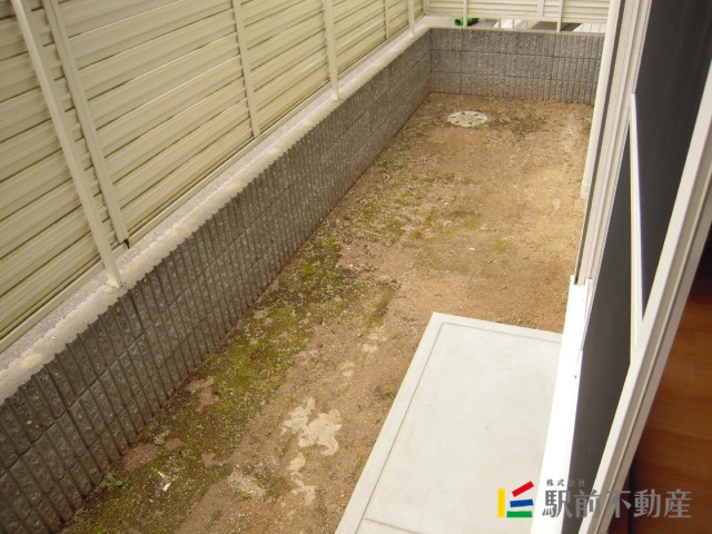 バルコニー　１階写真