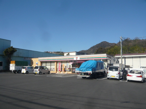 コンビニ　セブンイレブン緑井（コンビニ）まで173m