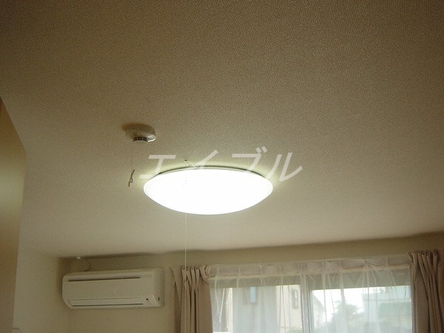 居室・リビング　照明器具（イメージ）