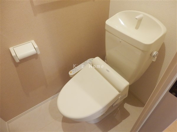 トイレ　ウォシュレット付きトイレ