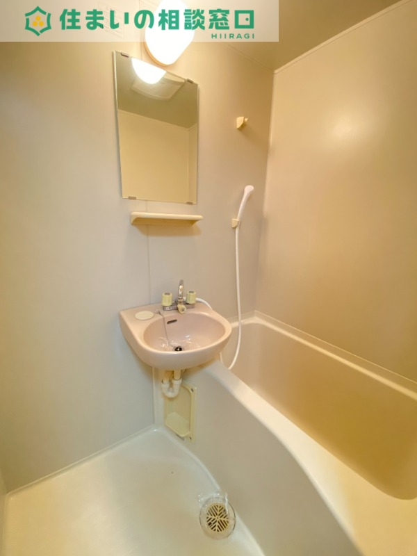 バス・シャワールーム　同型