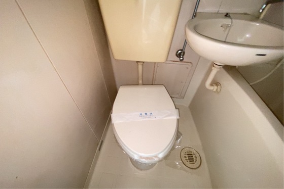 トイレ　※別部屋の写真です