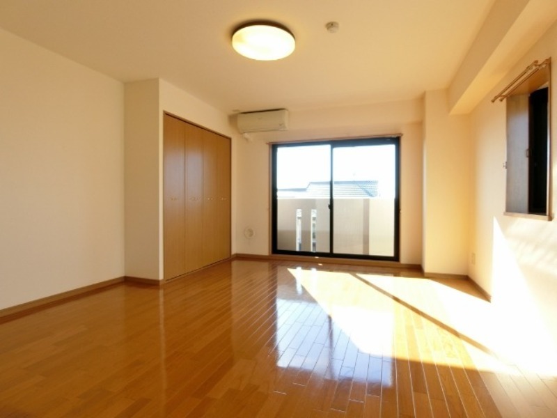 居室・リビング　図面と現状に相違がある場合には現状を優先