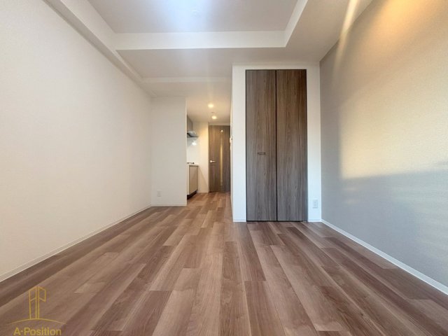 居室・リビング　Metrosa谷町六丁目South