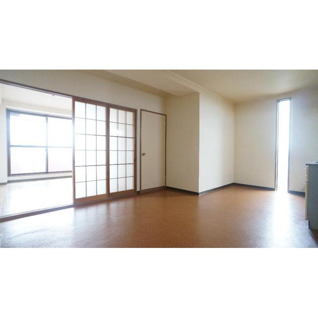 居室・リビング　同仕様タイプ