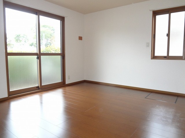 居室・リビング　店別内装写真1