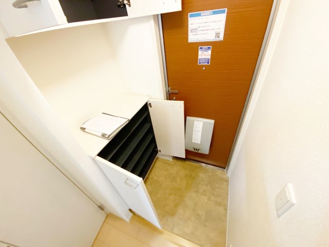 Donguri Heimの玄関写真