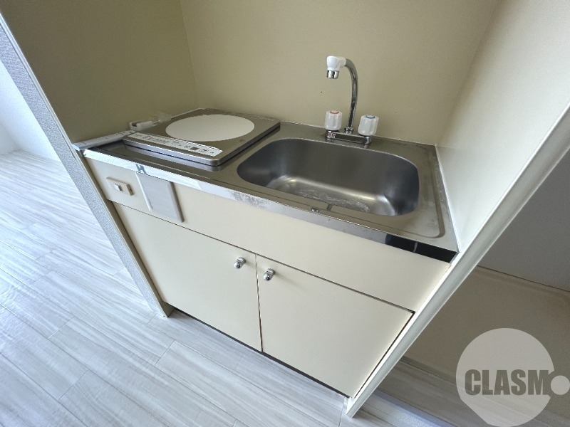 キッチン　１口電気コンロ