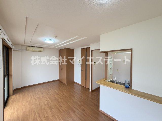 居室・リビング　別部屋写真