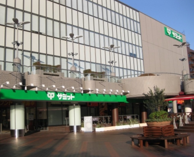 スーパー　サミットストアイースト２１店（スーパー）まで388m