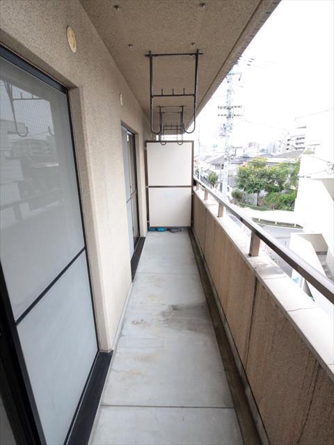 バルコニー　プリメールみなみII　３０２　ベランダ