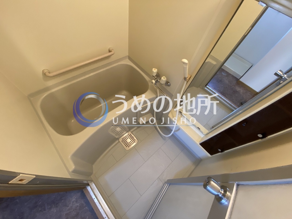 バス・シャワールーム　浴室