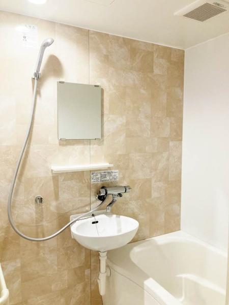 バス・シャワールーム