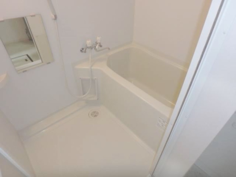 バス・シャワールーム　浴室