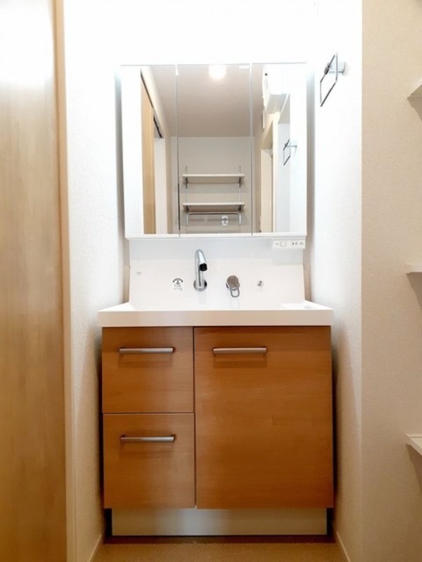 洗面設備　図面と現状に相違がある場合には現状を優先