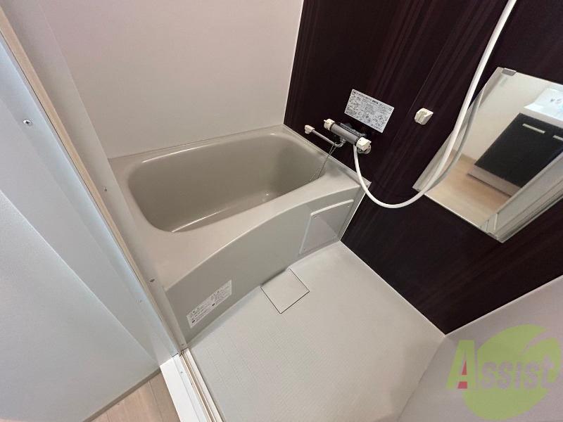 バス・シャワールーム　お風呂です。ゆっくりお風呂につかるのも体に良いですね～