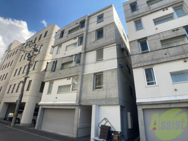 建物外観　札幌市中央区北４条西「ヴェリタス美術館通」