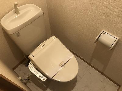 トイレ　シャワー付トイレ