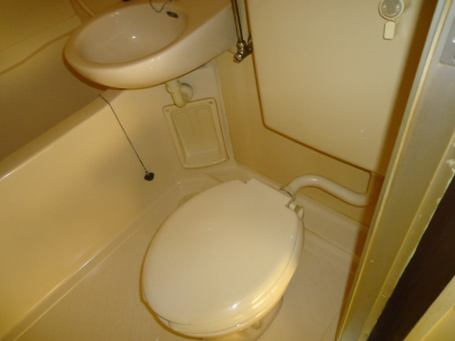 トイレ　トイレ