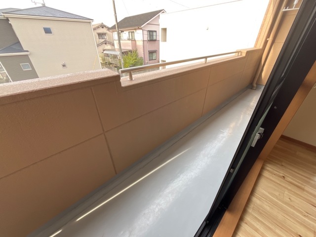 バルコニー　ベランダ