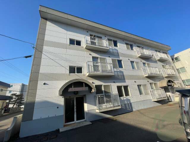 建物外観　札幌市東区北十四条東「大友パークマンション」