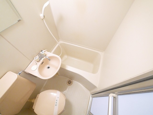 バス・シャワールーム　きれいなお風呂です