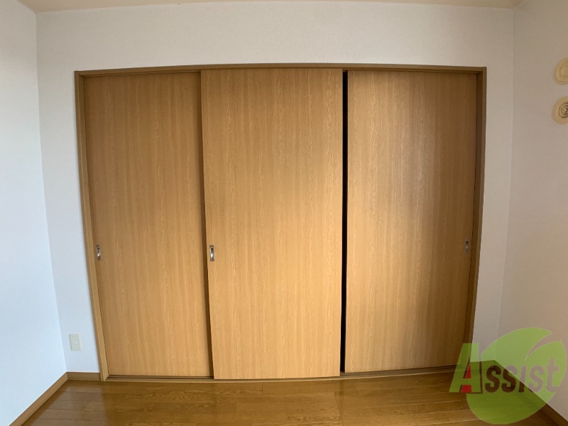 収納　こちらは収納です。中はどうなっているのでしょう。