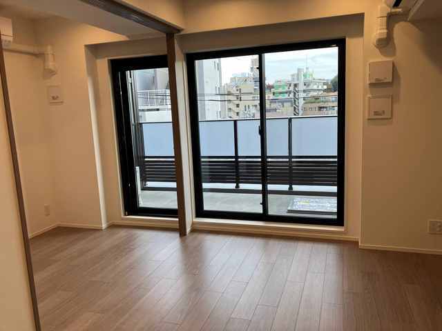 居室・リビング　居間※別部屋参考写真