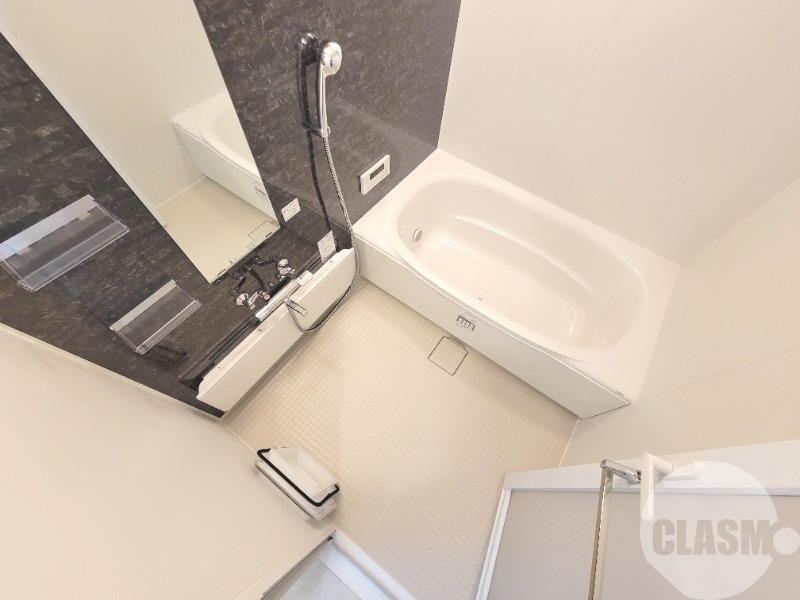 バス・シャワールーム　浴室乾燥機＆追い焚き機能付きバス♪