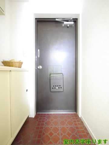 玄関　ライオンズステーションプラザ半蔵門