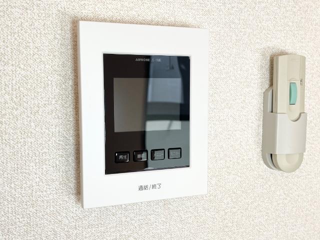 セキュリティ　カメラ付インターホン（イメージ）