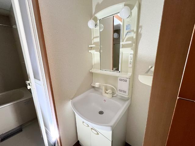 洗面設備　洗髪洗面化粧台（イメージ）